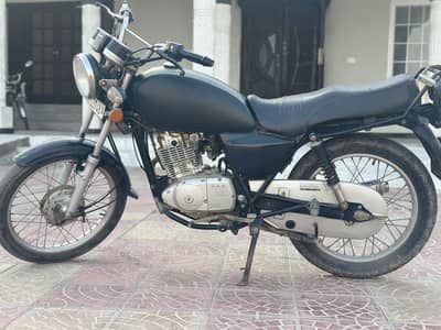 Suzuki 150 for sale (3 saal se bnd khara hai)