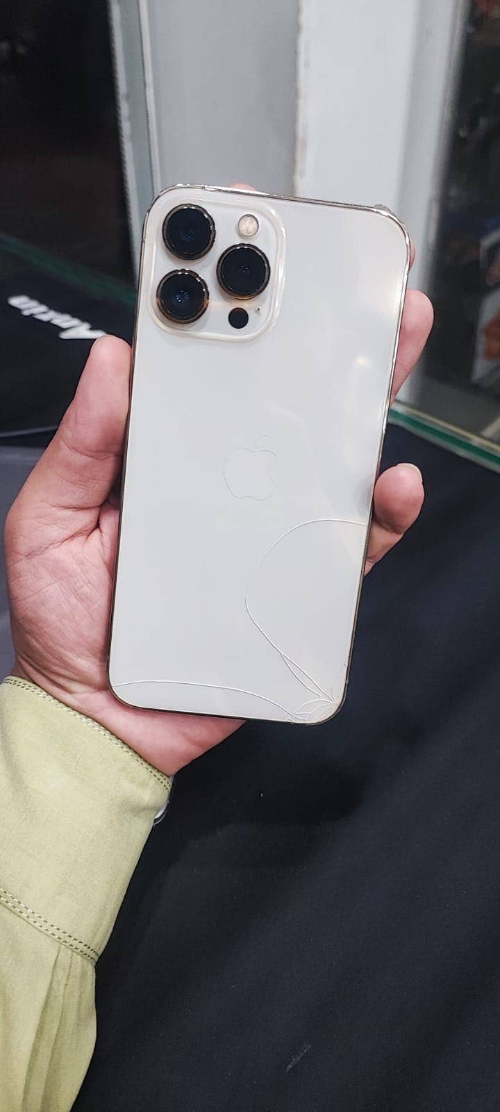 Apple iPhone 13 Pro Max 8