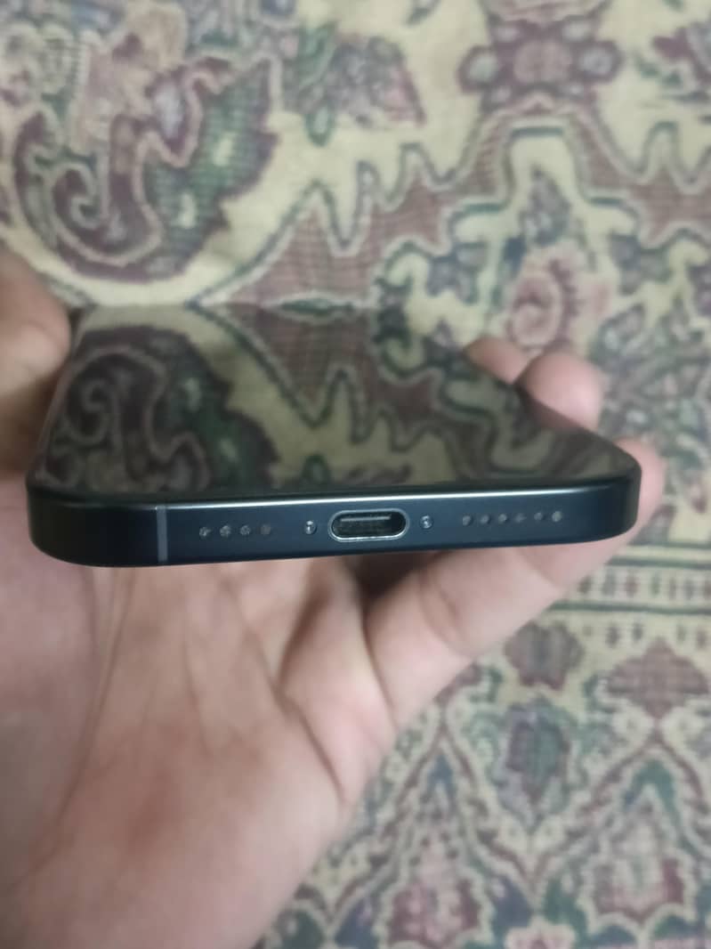 Apple iPhone 16 Pro Max 90% 1