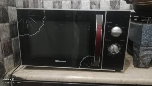 Dawlance Microwave Oven – Excellent Working Condition