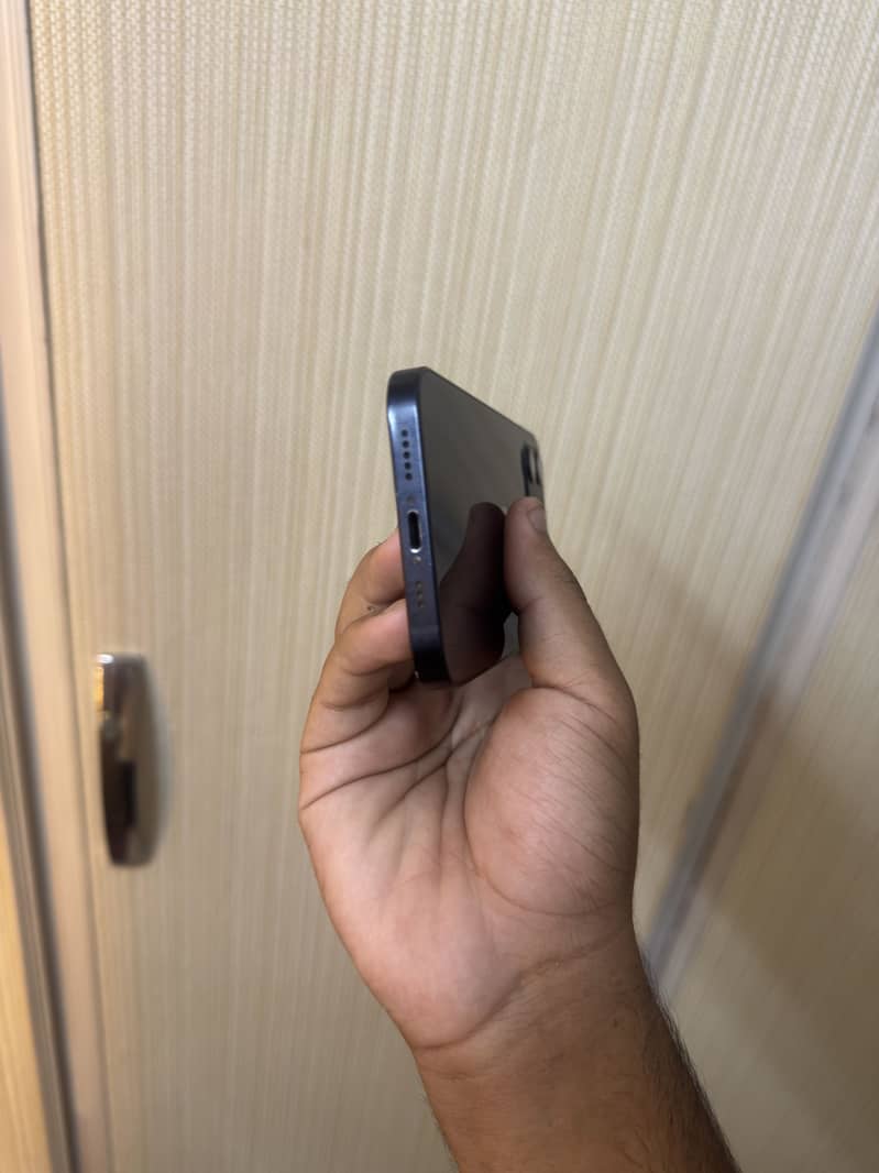 Apple iPhone 12 5