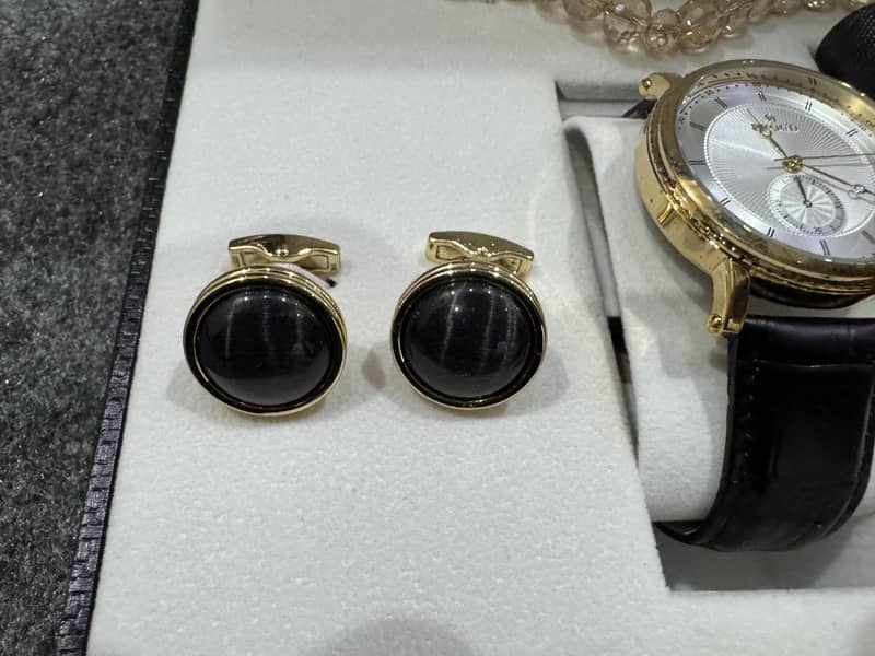 Gift Box with watch 3
