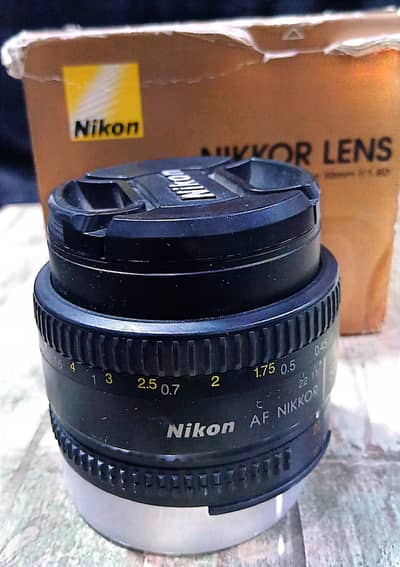 Nikon AF Nikkor 50mm f/1.8D Prime Lens (With Box)