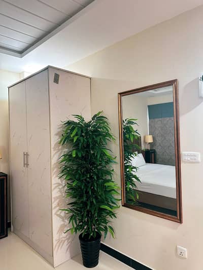 1 bed apartment luxury furnished available for airbnb and monthly basis