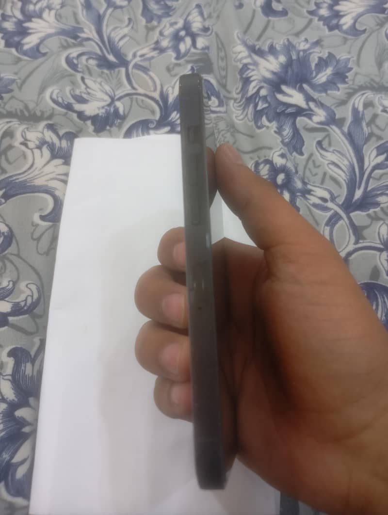 Apple iPhone 14 Pro 5
