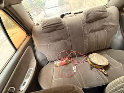 Nissan sunny saloon 1993 efi engine 1.8 AC ok