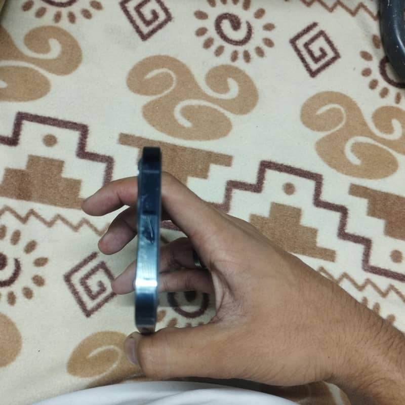 Apple iPhone 12 Pro 3