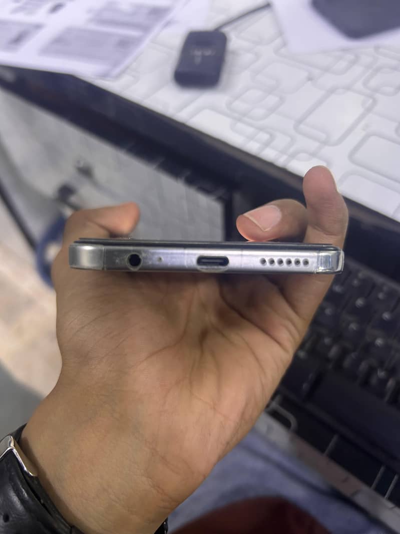 Tecno SPARK 30 Pro 3