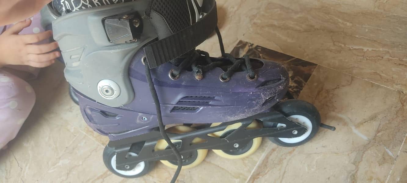 skating boots 2