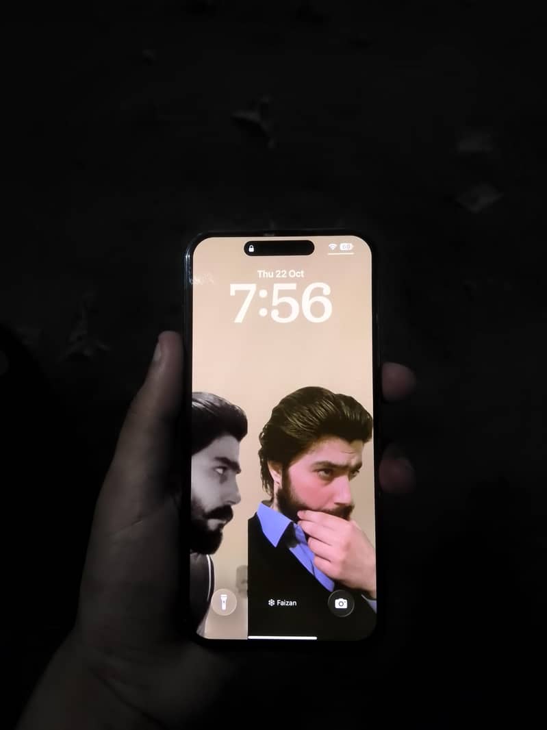 Apple iPhone 15 Pro Max 0
