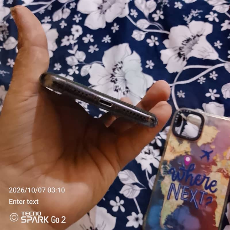 Apple iPhone 11 Pro Max 3