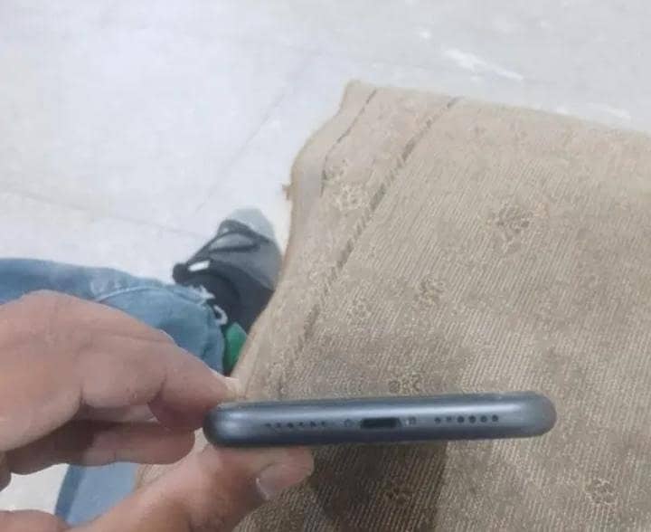 Apple iPhone 11 2