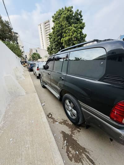 Toyota Land Cruiser 2005