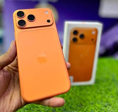 Apple iPhone 17 Pro Max with box dual Esim with 4 months sim time
