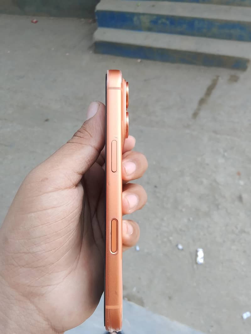 Apple iPhone 17 Pro 3