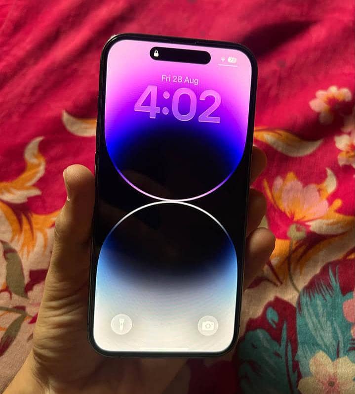Apple iPhone 14 Pro 1