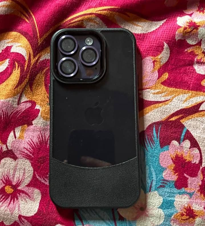 Apple iPhone 14 Pro 2