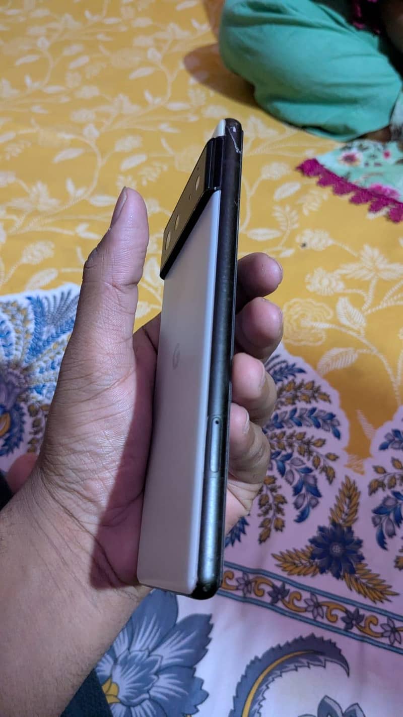 Google Pixel 6 0