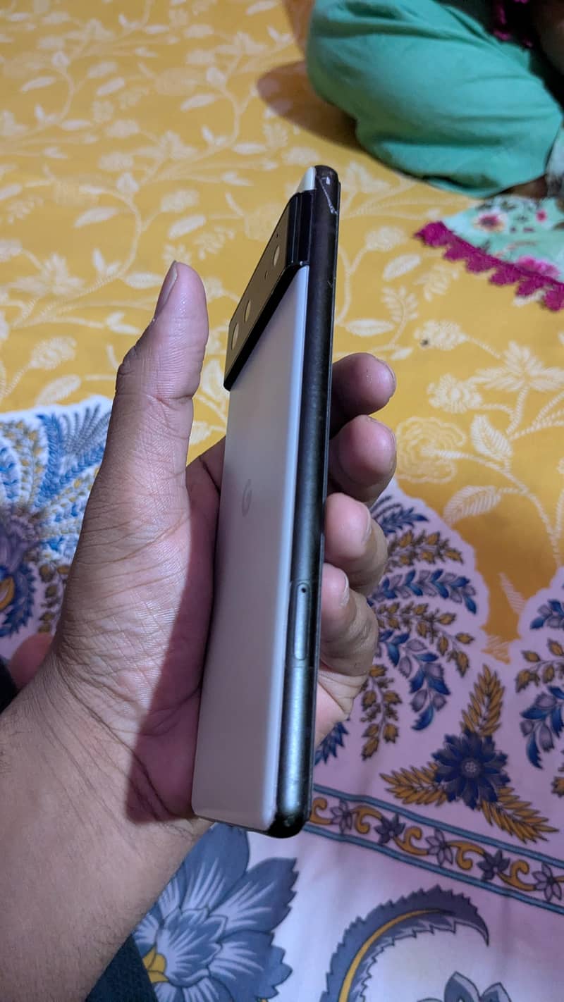 Google Pixel 6 2
