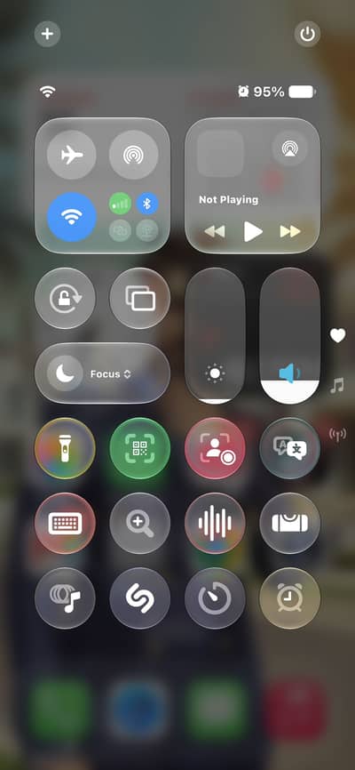 Apple iPhone 15