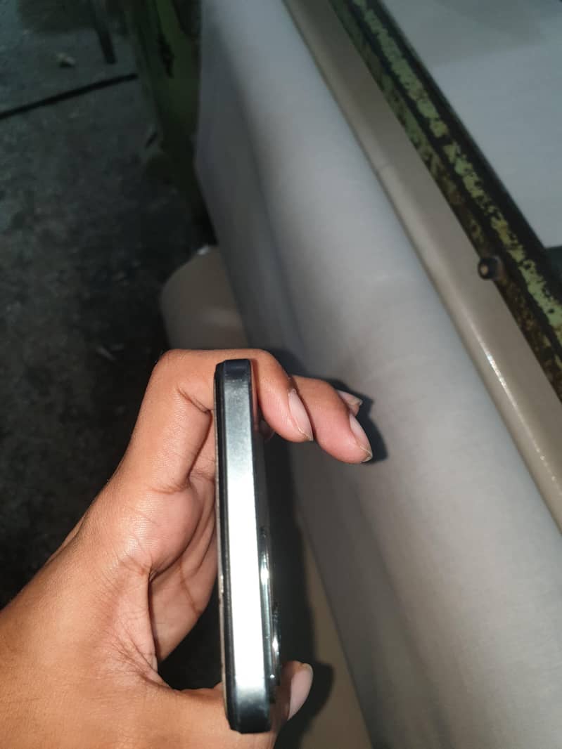 Realme C71 1