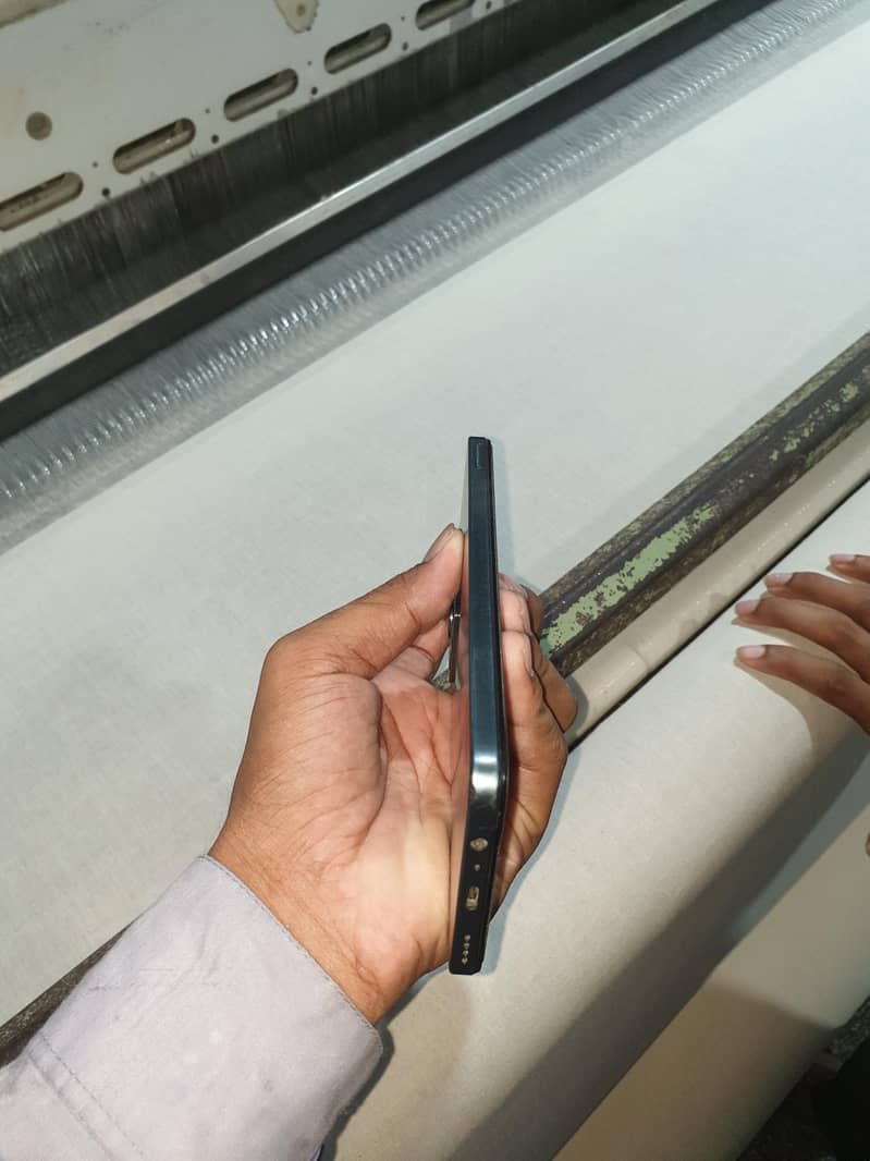 Realme C71 8
