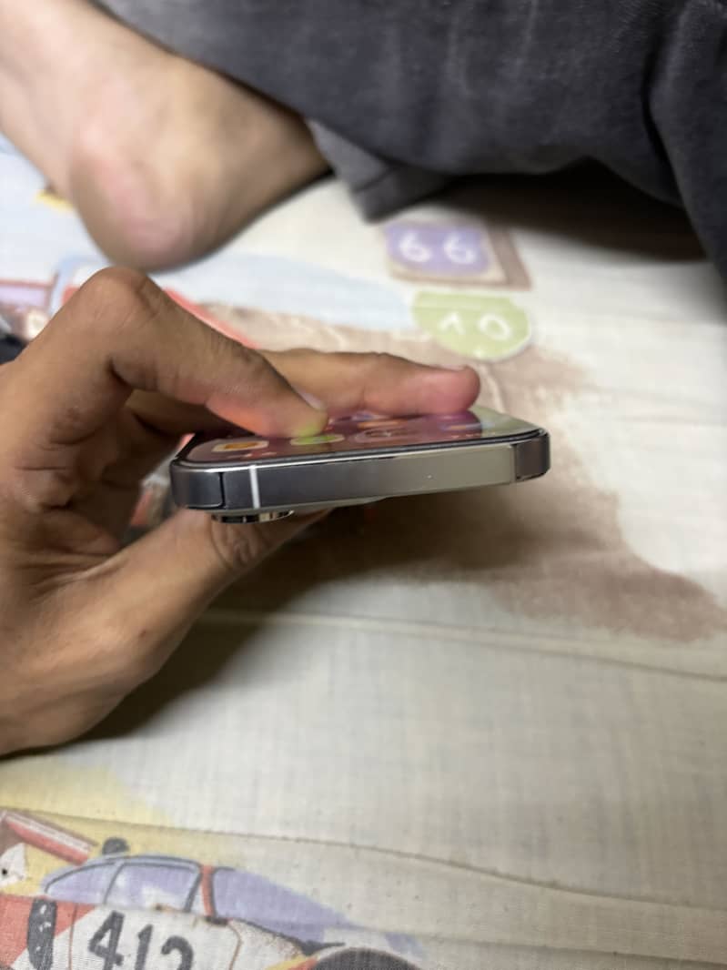 Apple iPhone 14 Pro 3