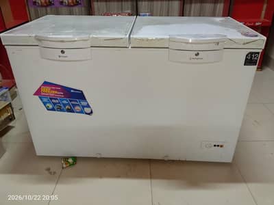 new freezer for sale worenti 11 years or hain