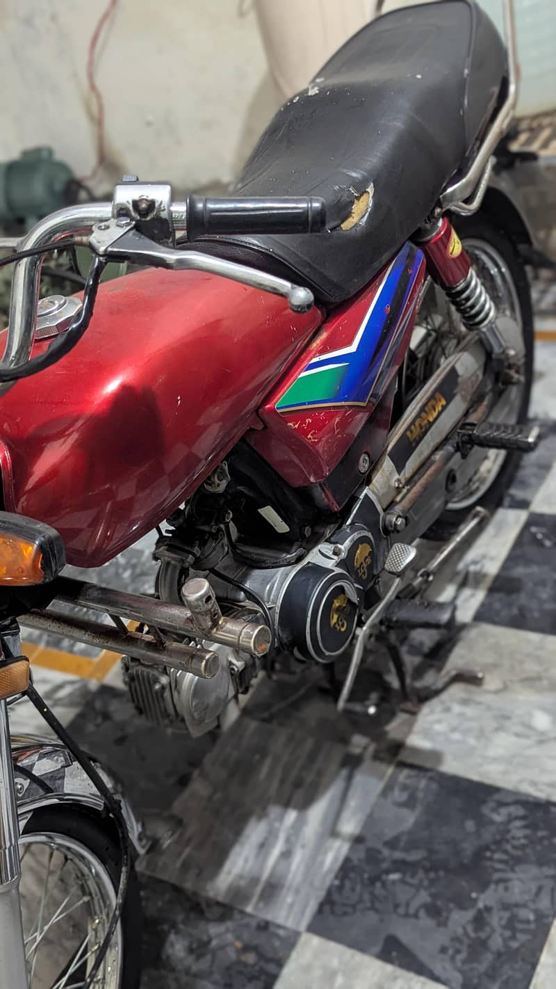 Honda CD 70 7