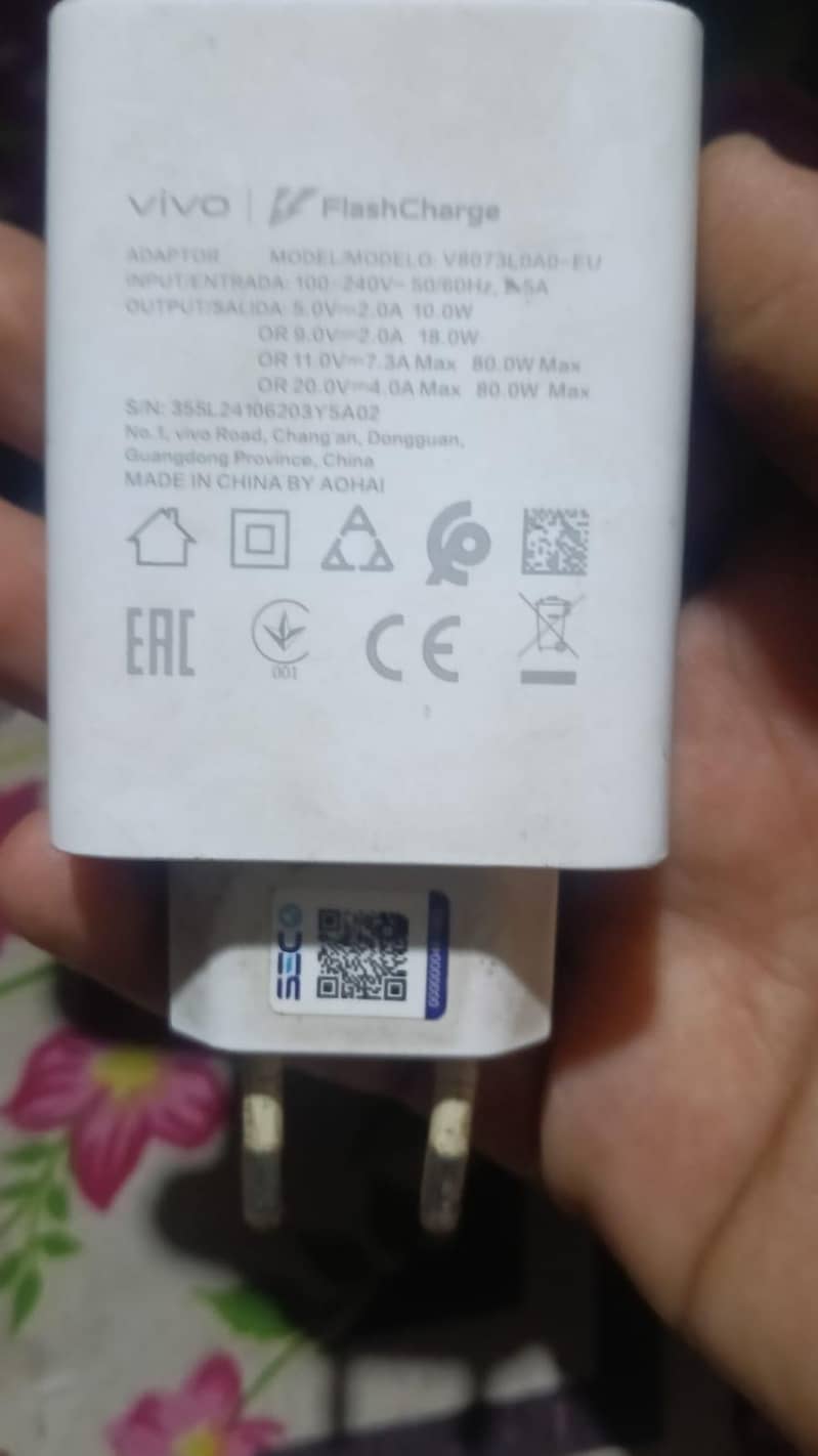 Vivo V30 9