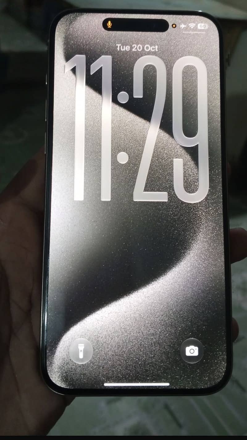 Apple iPhone 15 Pro Max 1