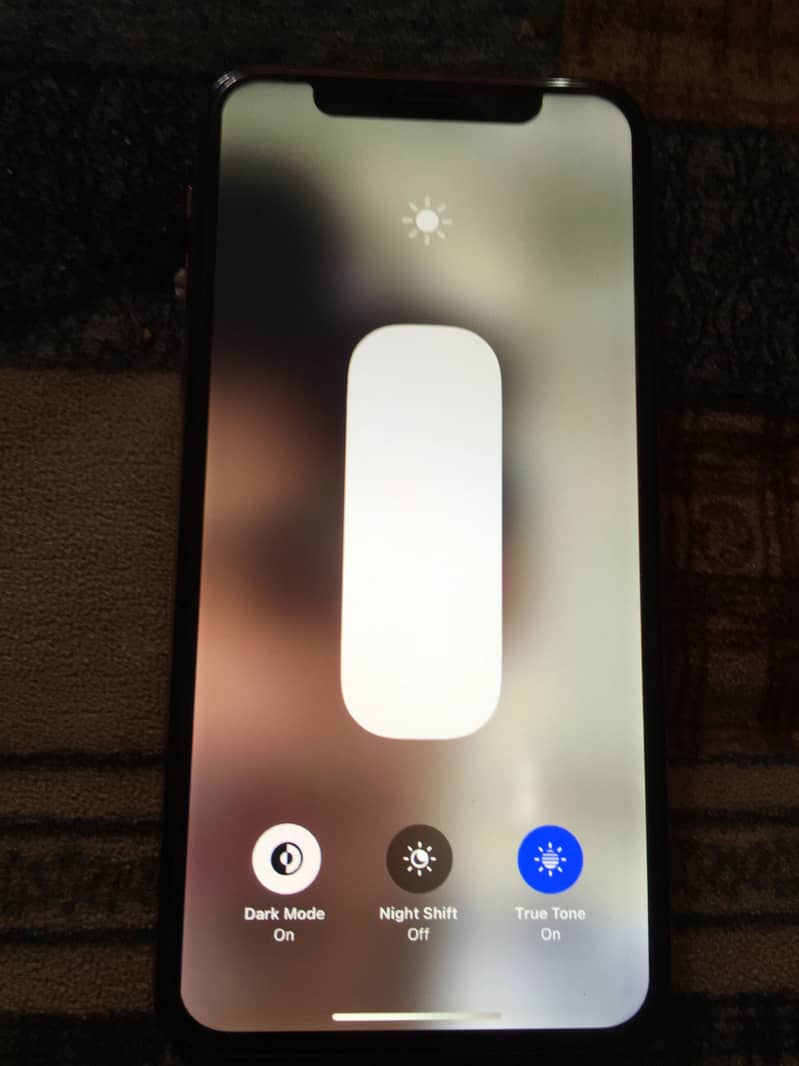 Apple iPhone XS 3