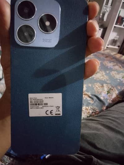 Realme C63