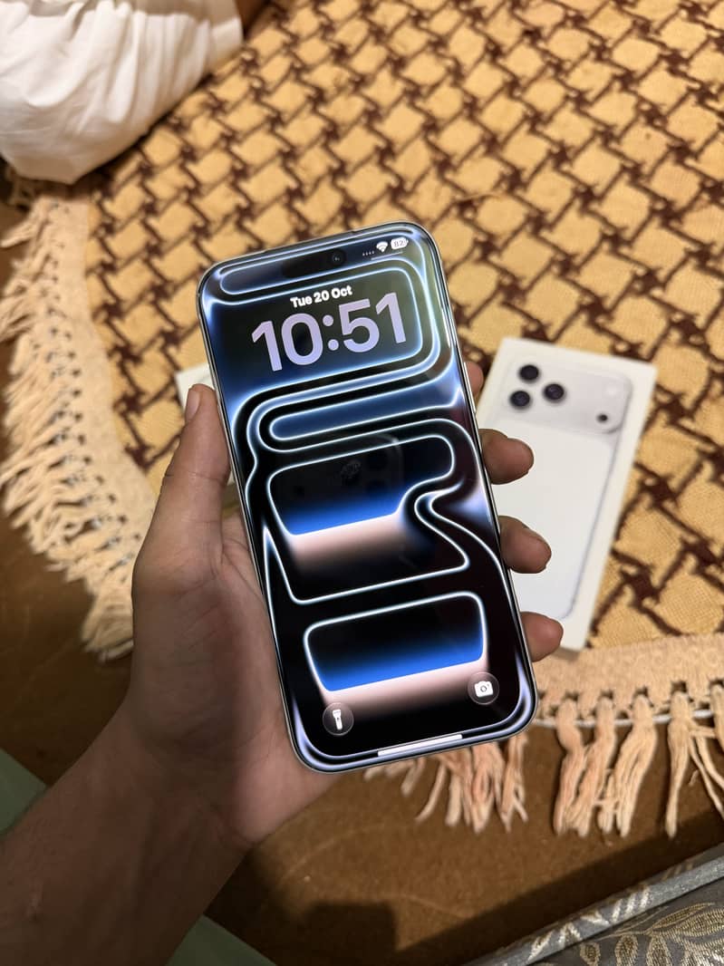 Iphone 17 pro max 1