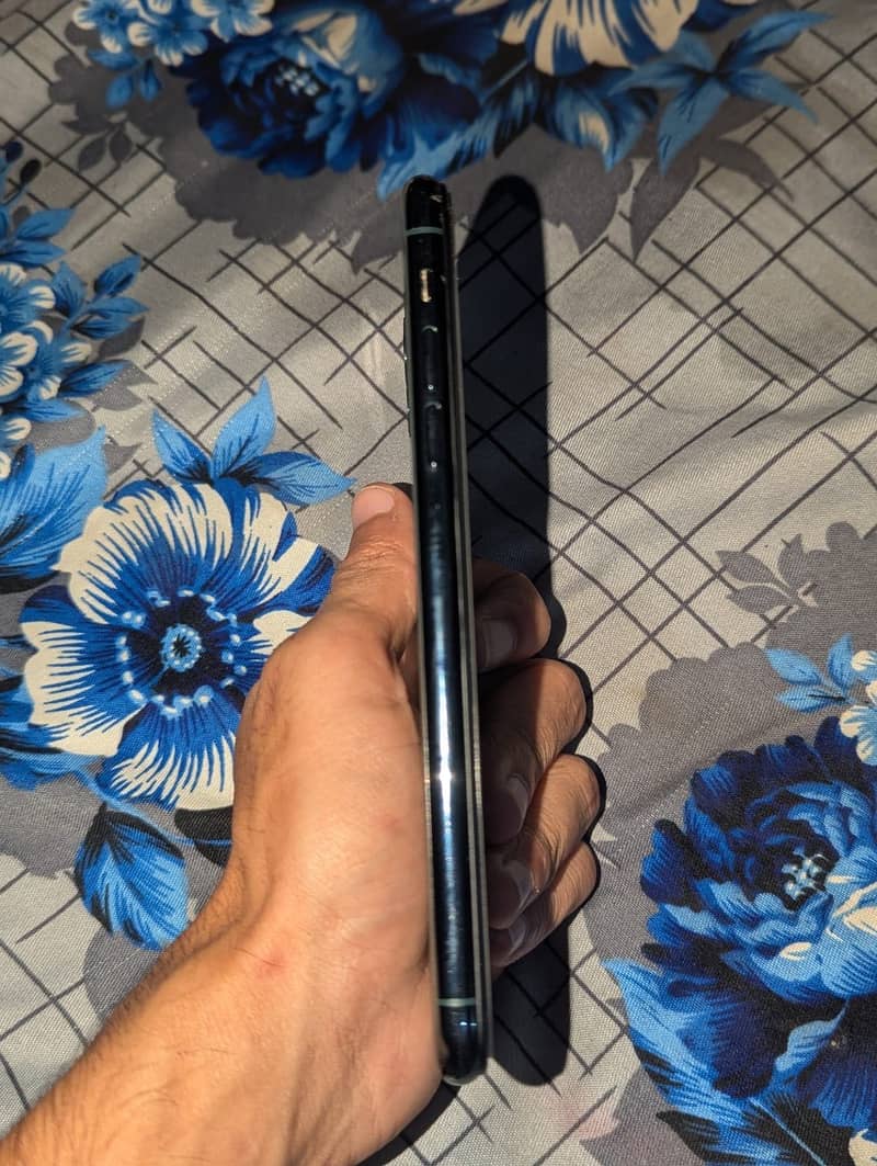 Apple iPhone 11 Pro Max bypass 4