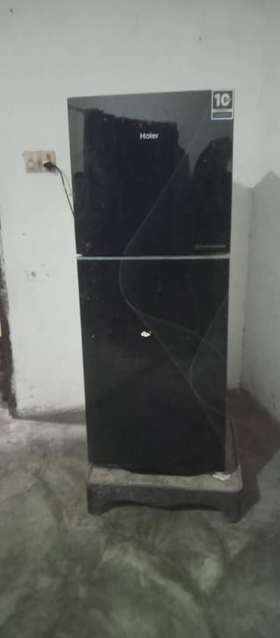 Hair Medium size Refigerator for Sale!