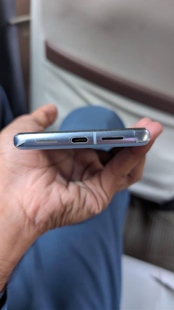 Google Pixel 8 Pro 2