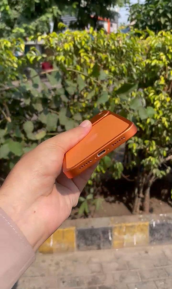 Apple iPhone 11 2