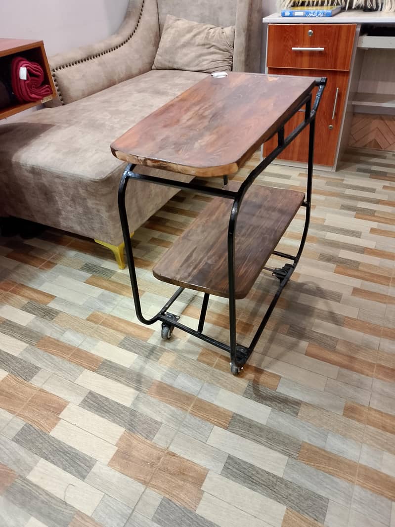 beautiful dining trolley 0