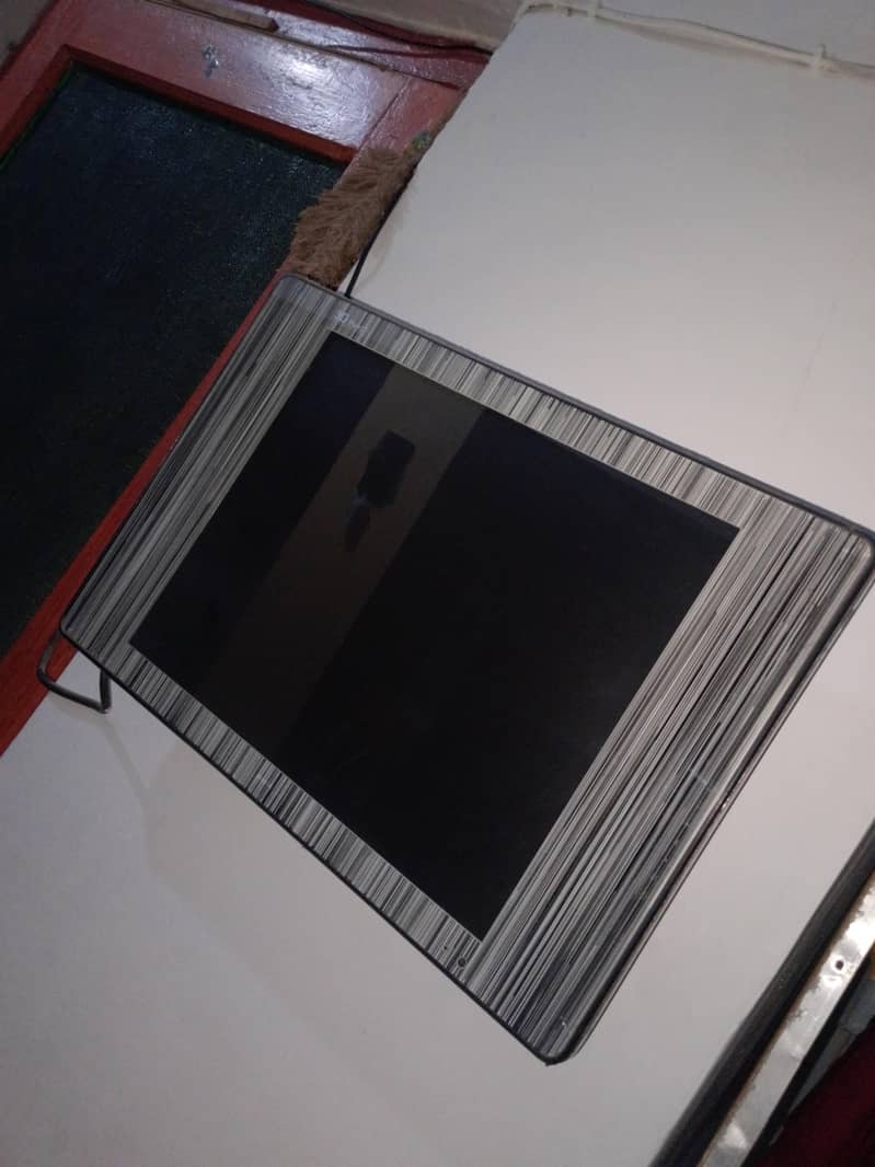 led used 0