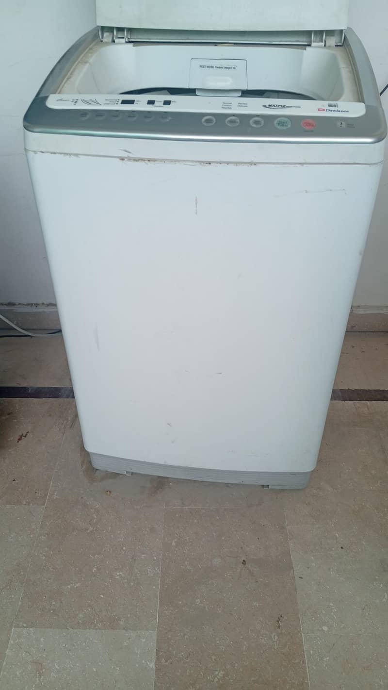 Dawlance automatic washing machine 1