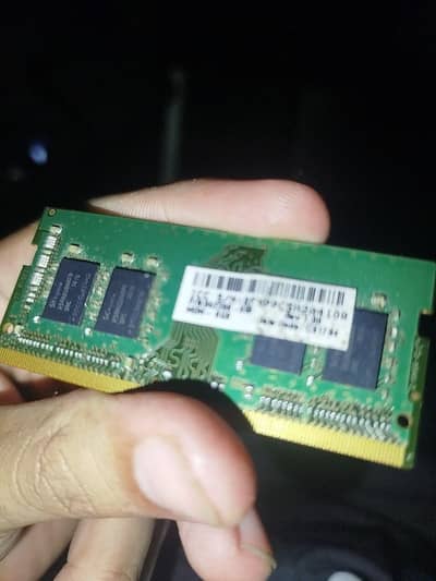 8GB DDR4 Laptop sticks SK Hynix 2100MHZ