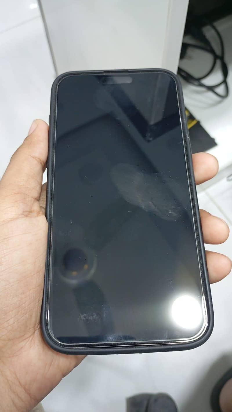 Apple iPhone 15 Pro Max 3