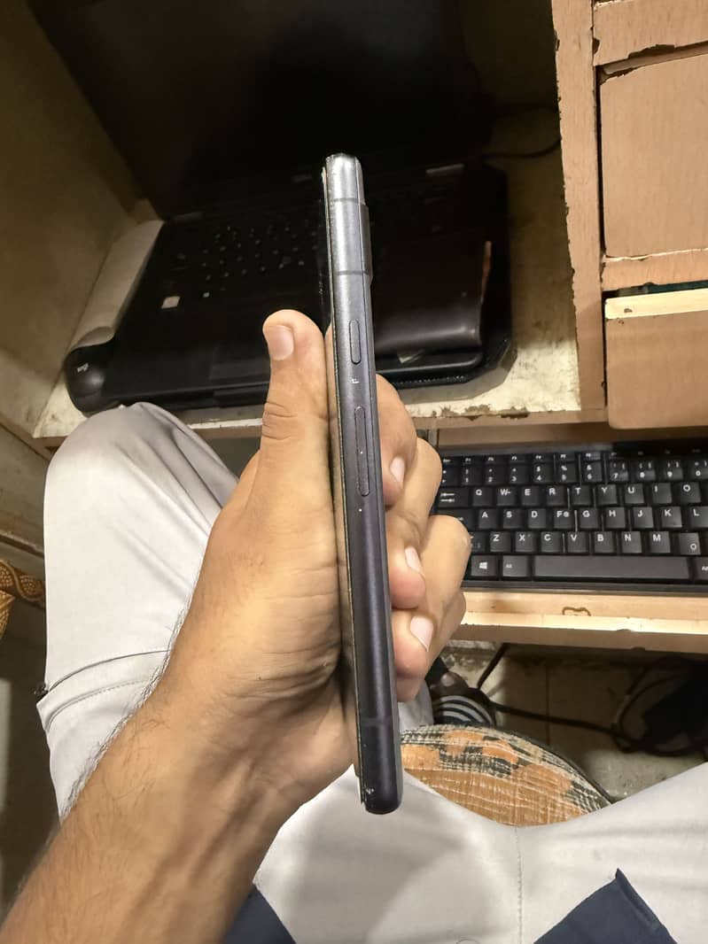 Google Pixel 7a 2