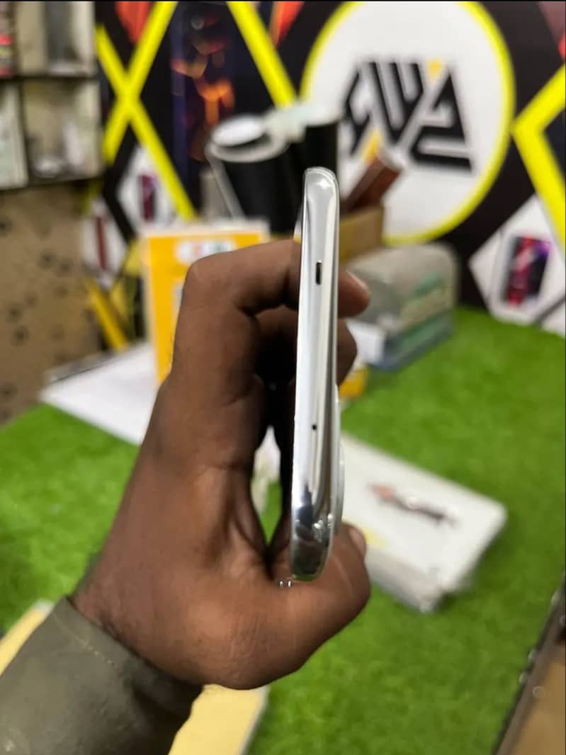 Tecno Spark 40 Pro Plus 4