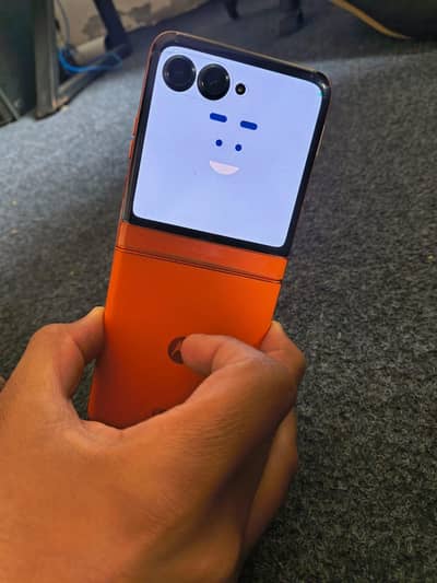 Motorola razr 50