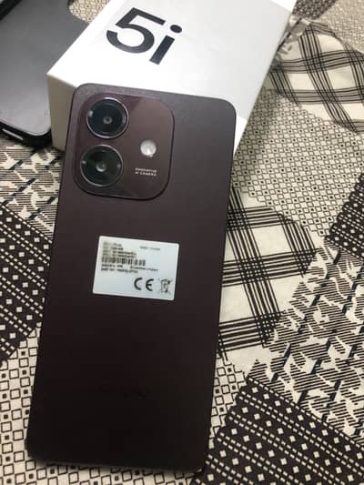 OPPO A5i 2026 4/128gb in excellent condition in warranty