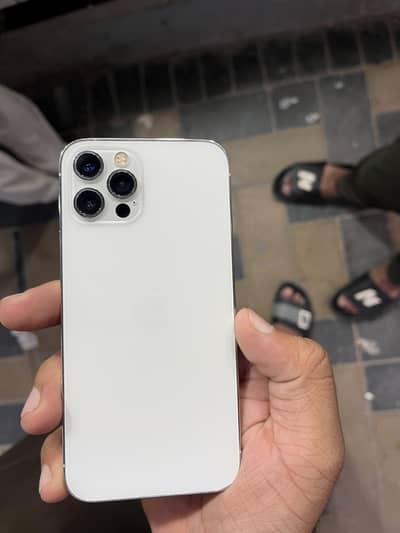 Apple iPhone 12 Pro