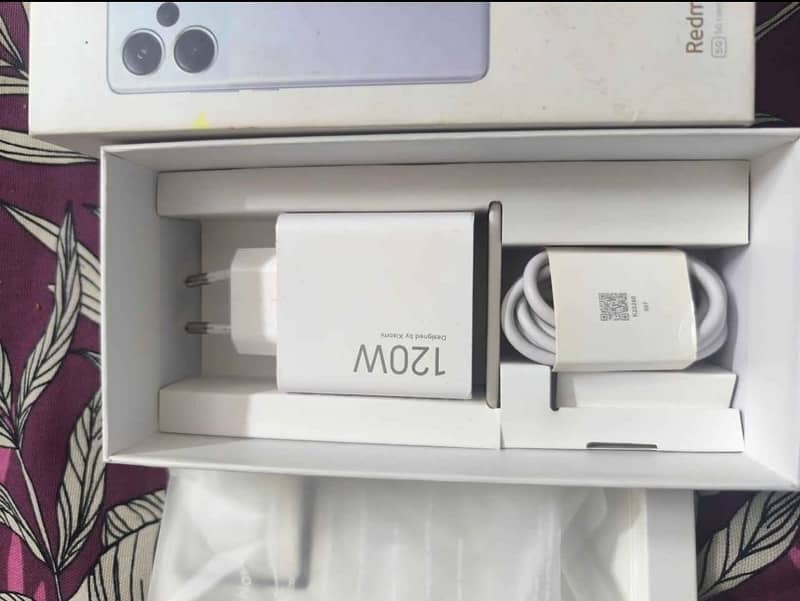 Xiaomi Redmi Note 13 Pro Plus MINT condition 7
