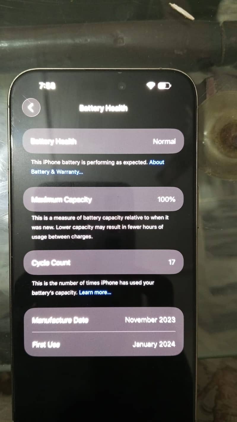 Apple iPhone 15 Pro Max 2